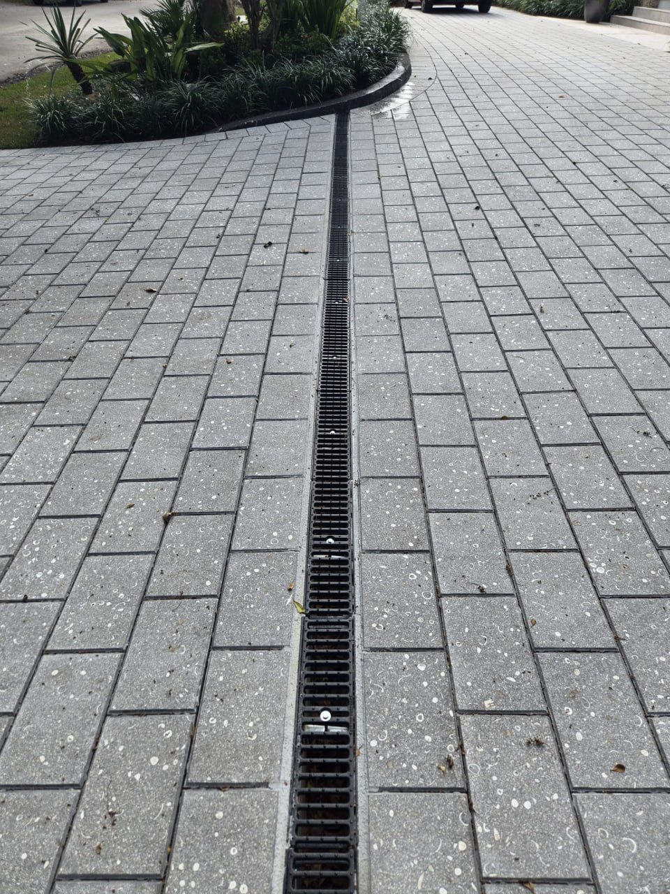 Concrete paver driveway detail in Palm Beach Gardens